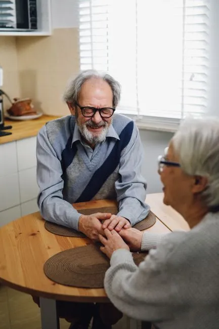 Older adult in Cape Coral, Florida connecting with a Medicare-covered online therapist