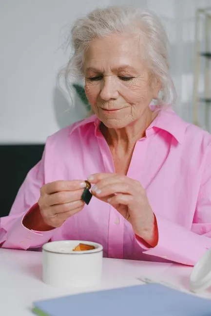 Older adult in Detroit, Michigan connecting with a Medicare-covered online therapist