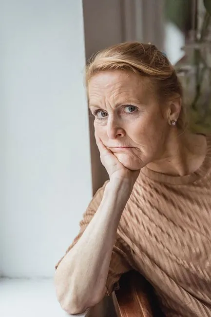 Older adult in Kenosha, Wisconsin connecting with a Medicare-covered online therapist