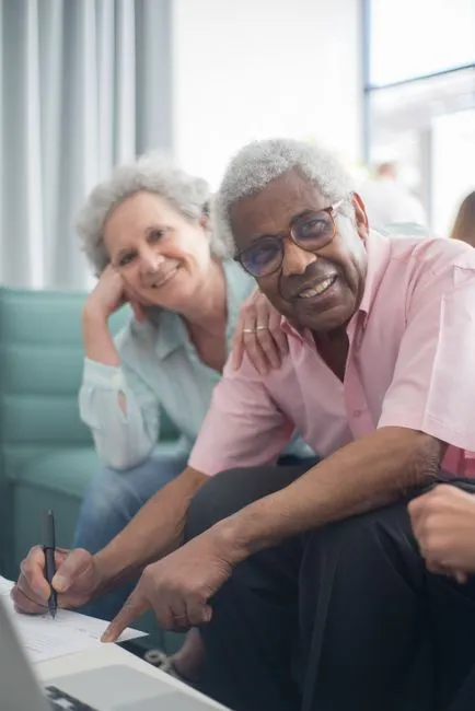 Older adult in Lakewood, New Jersey connecting with a Medicare-covered online therapist