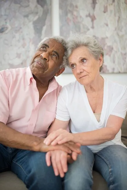 Older adult in Macon Bibb County, Georgia connecting with a Medicare-covered online therapist