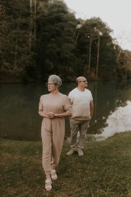 Older adult in Metairie, Louisiana connecting with a Medicare-covered online therapist