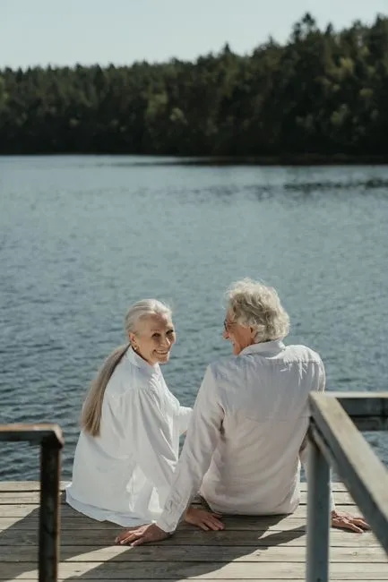 Older adult in Mississippi connecting with a Medicare-covered online therapist
