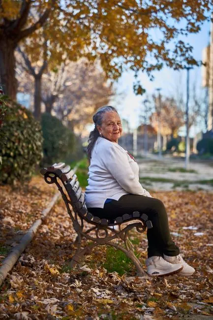 Older adult in Montana connecting with a Medicare-covered online therapist