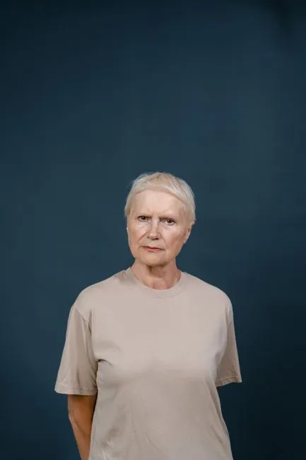 Older adult in Parkersburg, West Virginia connecting with a Medicare-covered online therapist