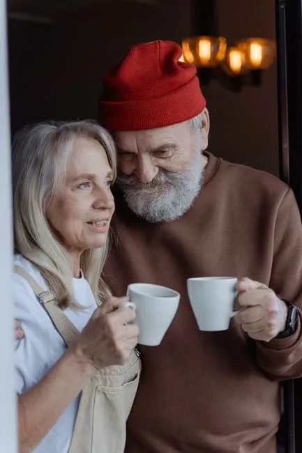 Older adult in Pennsylvania connecting with a Medicare-covered online therapist