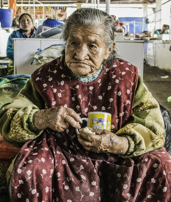 Older adult in Tulsa, Oklahoma connecting with a Medicare-covered online therapist