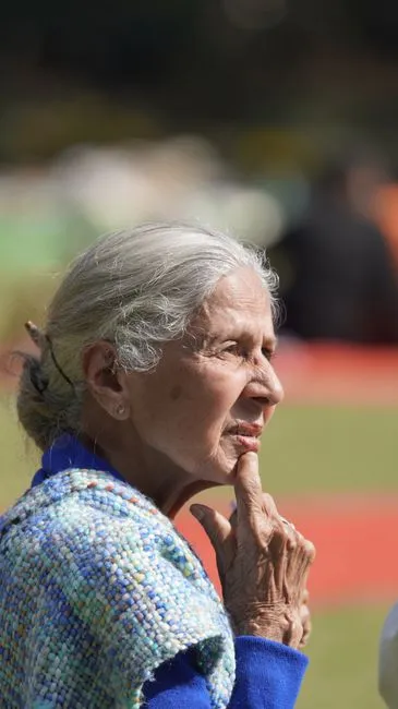 Older adult in Waco, Texas connecting with a Medicare-covered online therapist