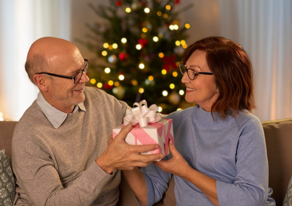 Stay Social: Fun Ways for Older Adults to Beat Loneliness This Winter