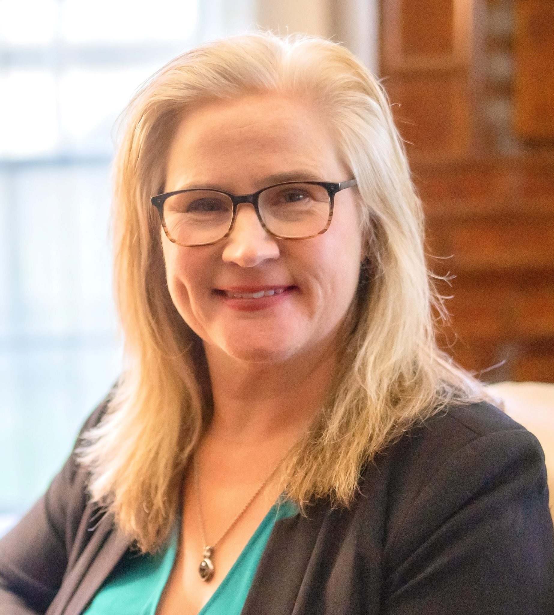Deborah Theis